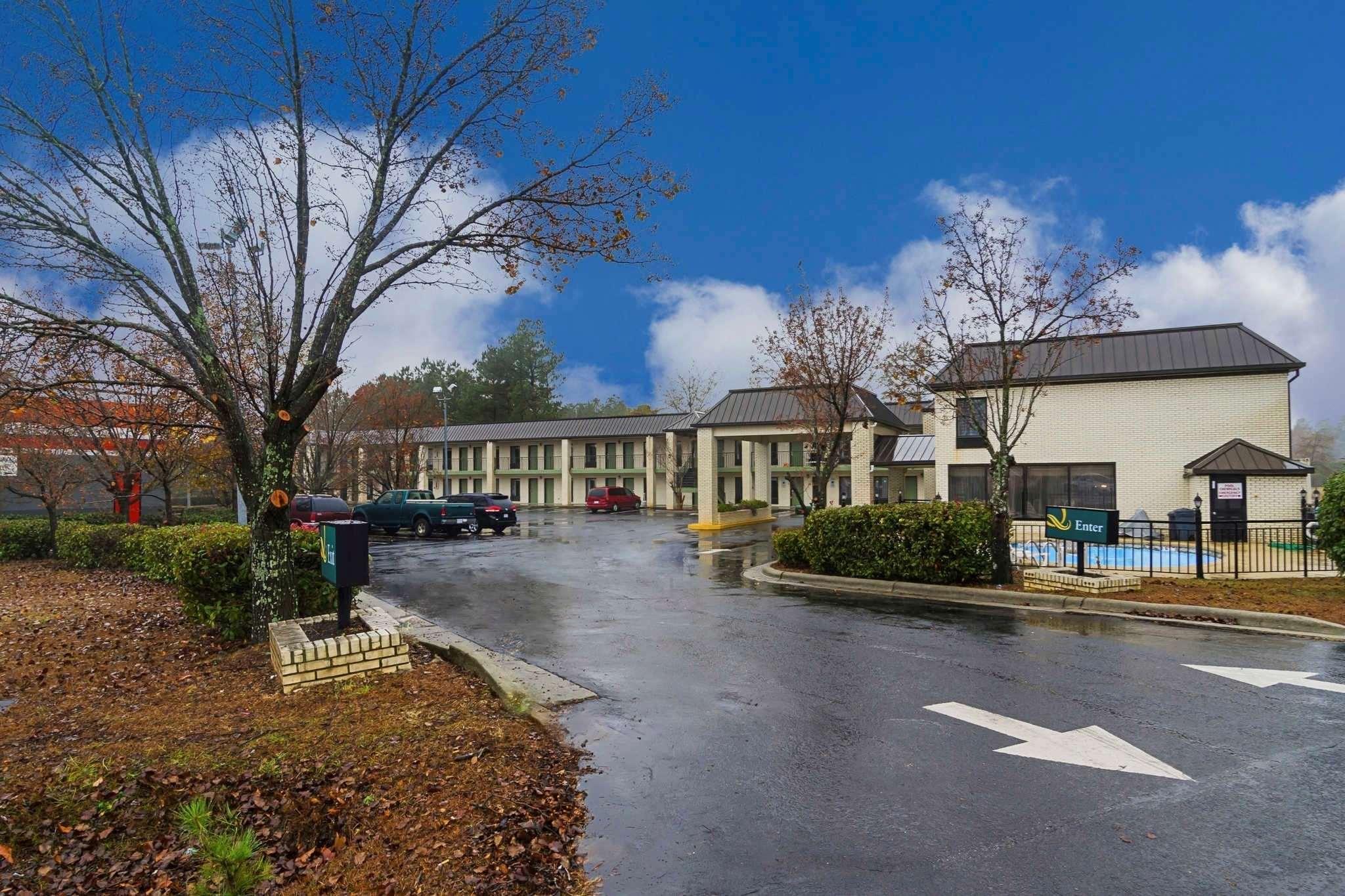 Quality Inn Raeford Exterior photo