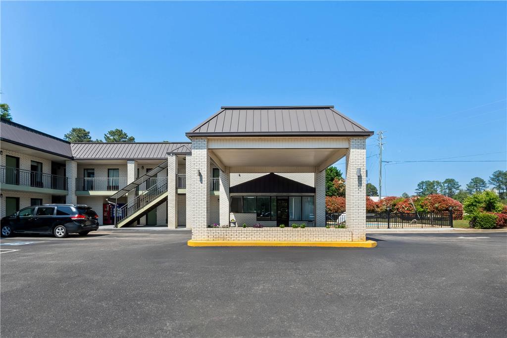 Quality Inn Raeford Exterior photo